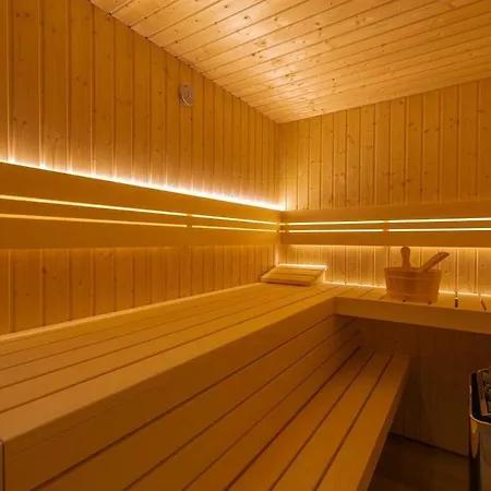 Luxury Heated Pool, 6 Persons, Jacuzzi, Sea View 别墅 *