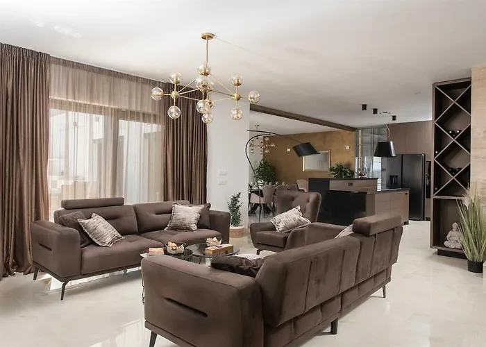 别墅 Luxury Heated Pool, 6 Persons, Jacuzzi, Sea View Zaglavice