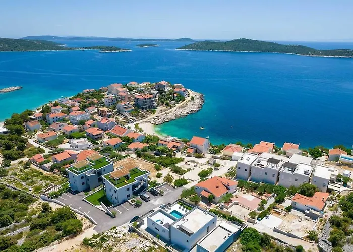 Luxury Heated Pool, 6 Persons, Jacuzzi, Sea View Villa *